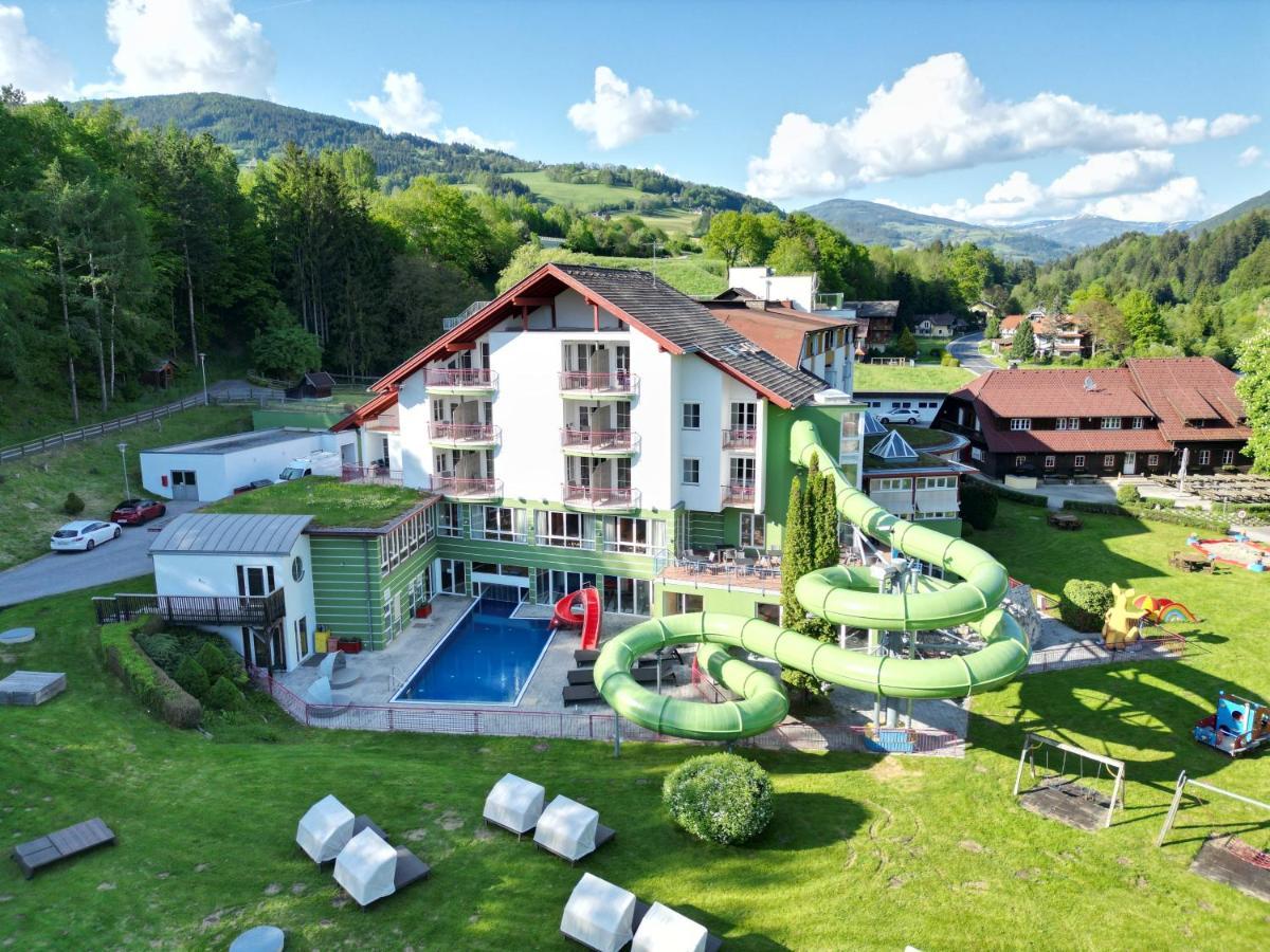 Отель Trebesingerhof Экстерьер фото