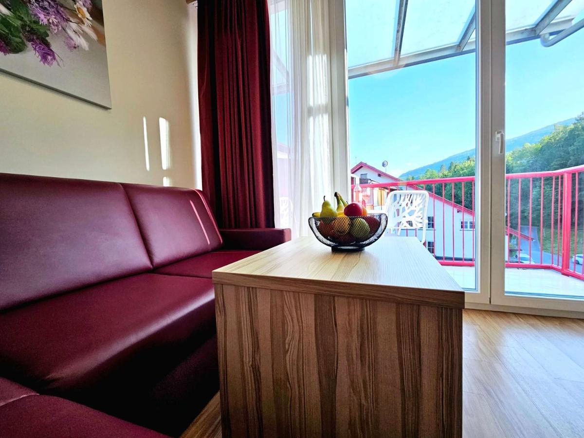 Отель Trebesingerhof Экстерьер фото